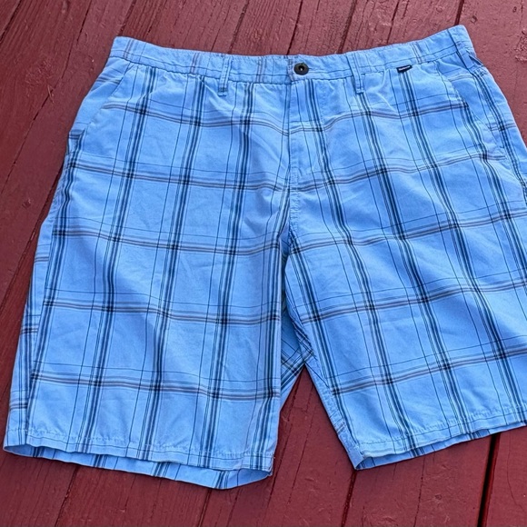 Hurley Nike Dri-Fit 38 Flat Front Chino Blue Plaid Shorts - Picture 8 of 11